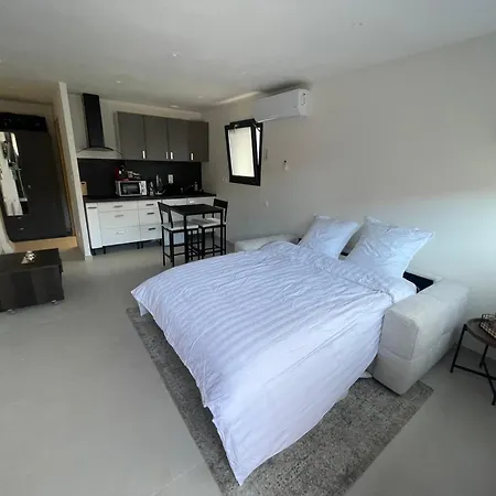 Apartman Cosy Avec Terrasse